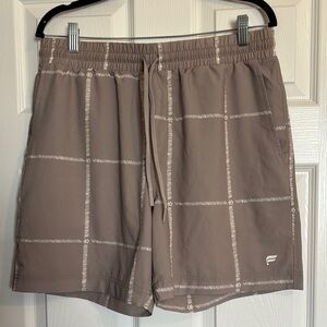 Fabletics The One men’s tan 6” inseam athletic shorts size large
